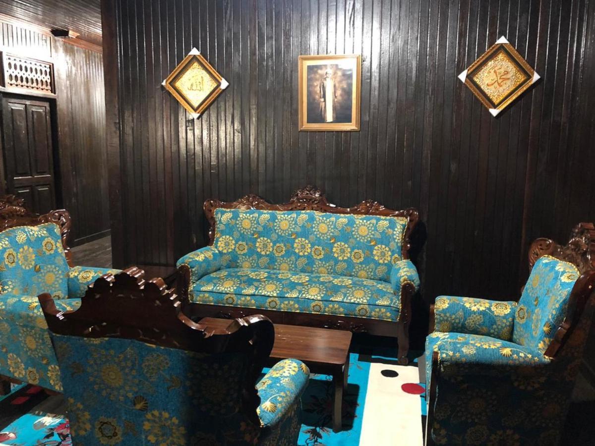 Mimi Guest House Syariah Пангкалан Бун Екстериор снимка